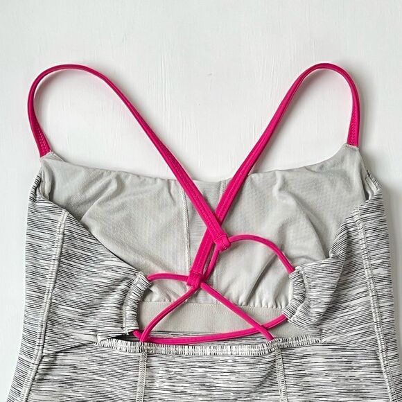 Lululemon Dancing Warrior Tank - 6 - Picture 4 of 9
